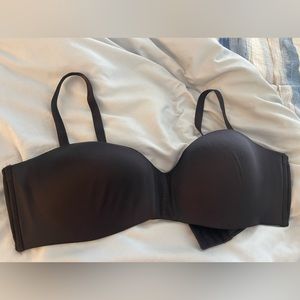 Maidenform strapless/convertible bra